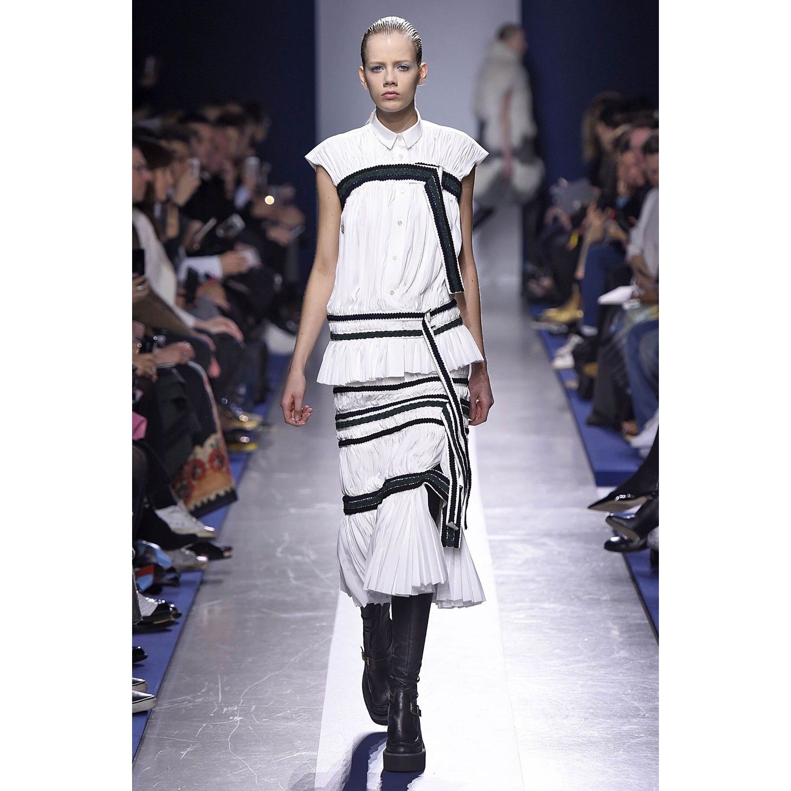 Sacai Fw15 Runway White Pleated Women’s Skirt Size 3